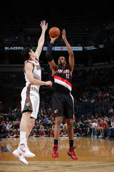 有望稳住季 有望稳住季