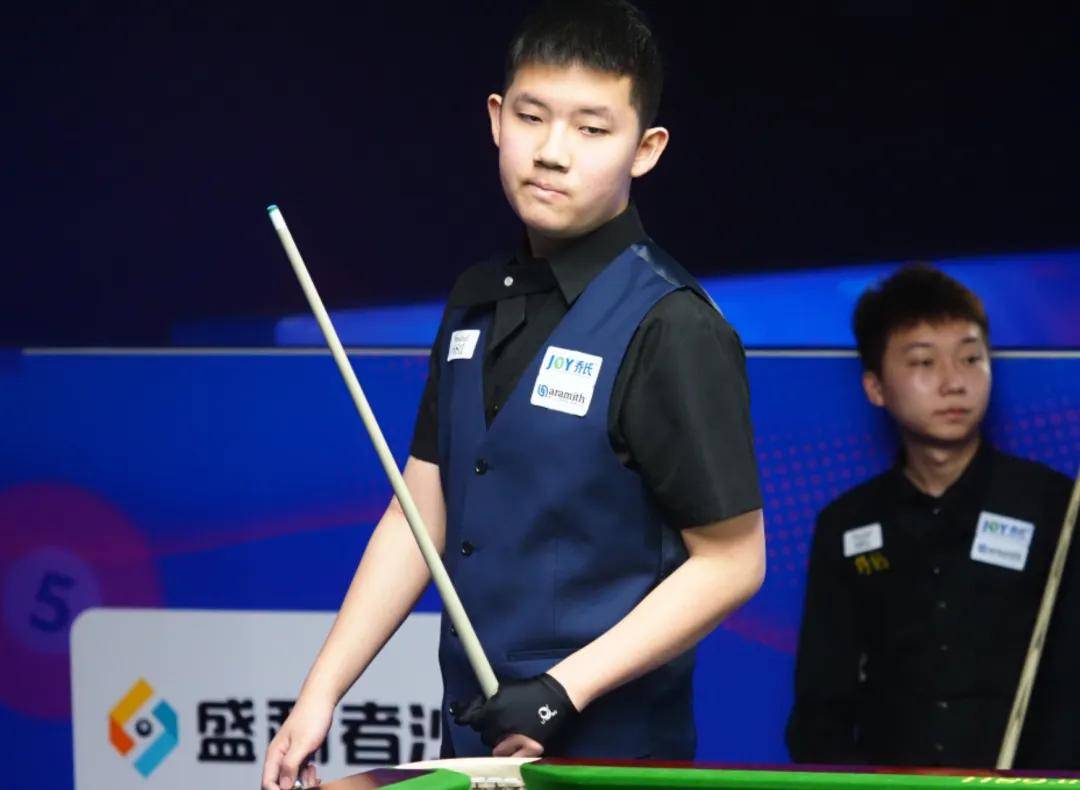 都牵动着球 都牵动着球