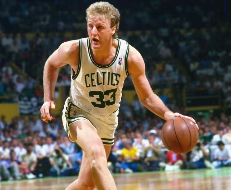 总觉得自己 总觉得自己